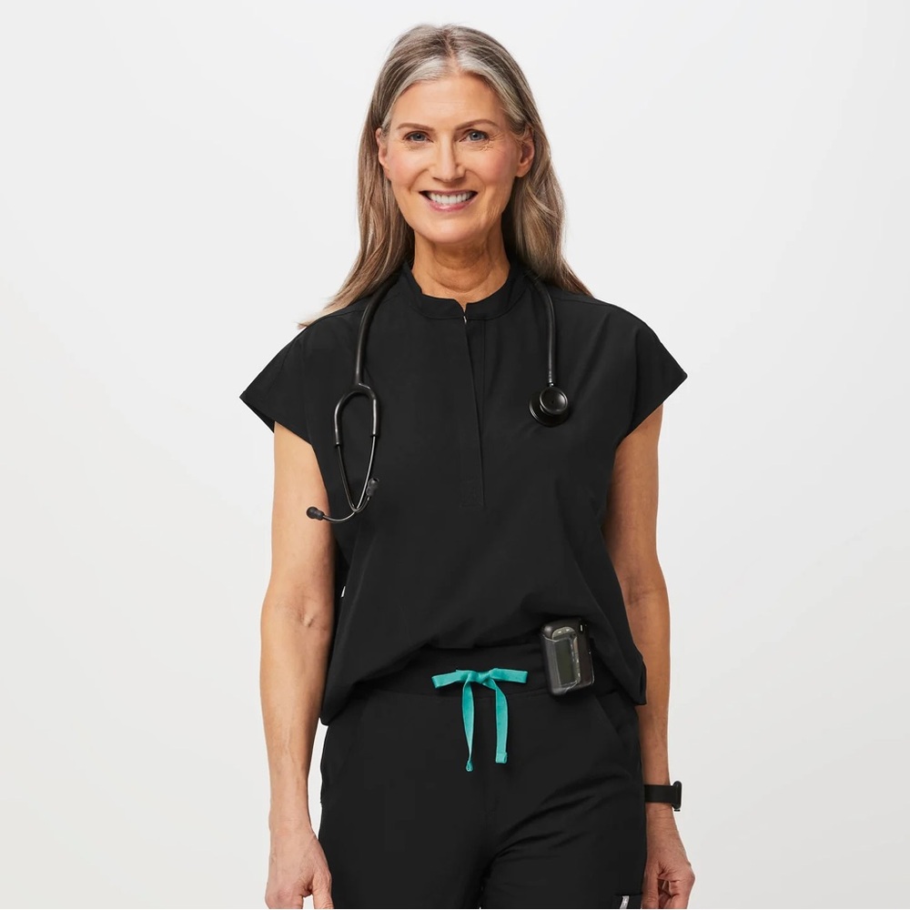 Figs rafaela FreeX scrub top